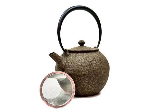 Japanische Teekanne Gusseisen »Wazuqo Hikime« hellbraun 0.95L